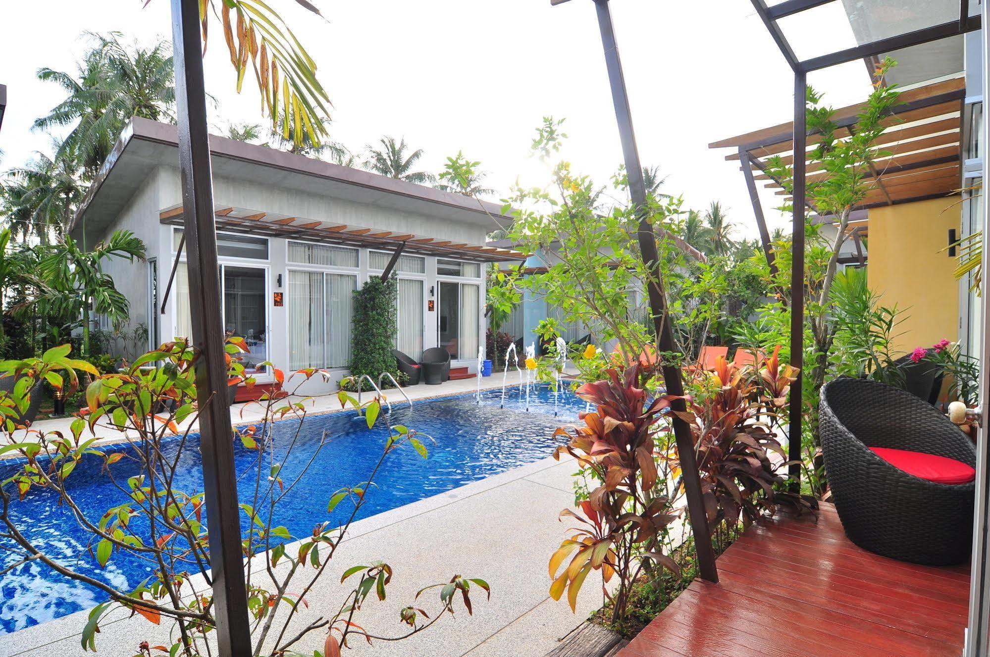ภู นานา บูทีค โฮเต็ล  Hotel Rawai ภายนอก รูปภาพ